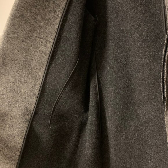 Banana Republic Dark Grey Wool-Blend Blazer (Size 6 Petite) - Picture 7 of 10